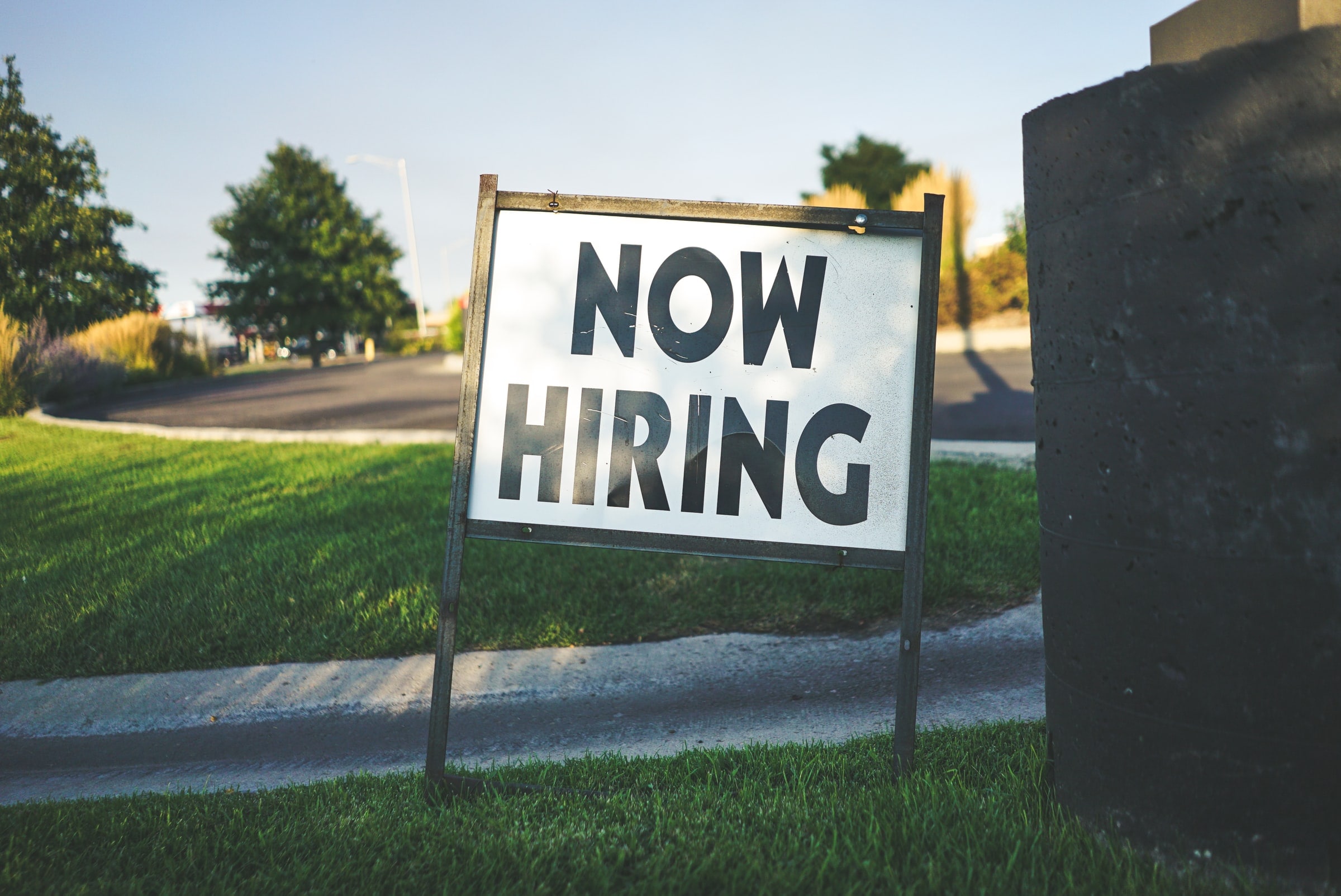 recruiting-employees